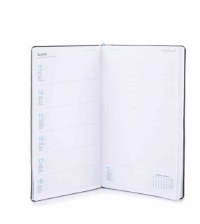 AGENDA CON DORSO RIPORTATO ED ELASTICO ARANCIO cm 9x14
