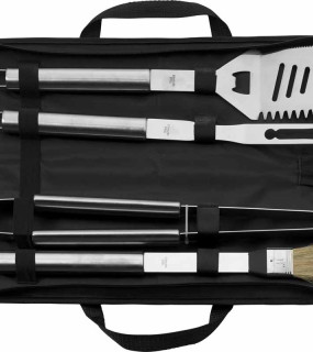 SET BARBECUE 4 PZ IN CUSTODIA IN NYLON cm. 48x15x4,8