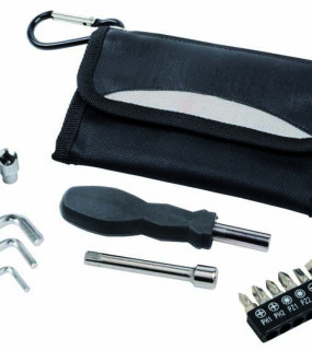 SET UTENSILI 19 PZ. CON ASTUCCIO IN POLIESTERE cm 15x9,5x1,5